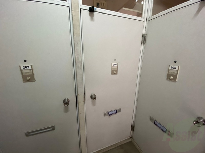 セキュリティ　来客時にはこちらのチャイムが鳴りますよ。