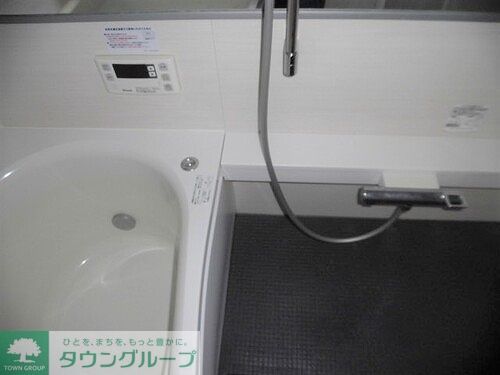 バス・シャワールーム　浴室乾燥機能付き