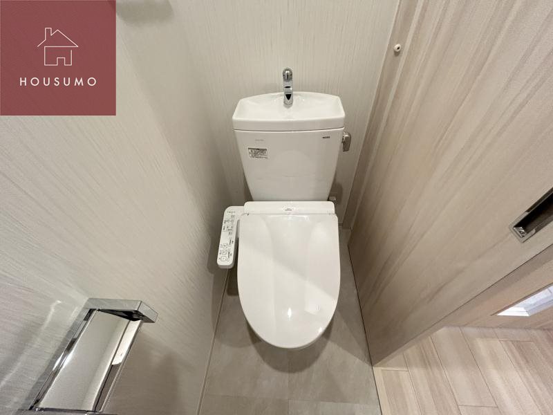 トイレ　別部屋写真参照。