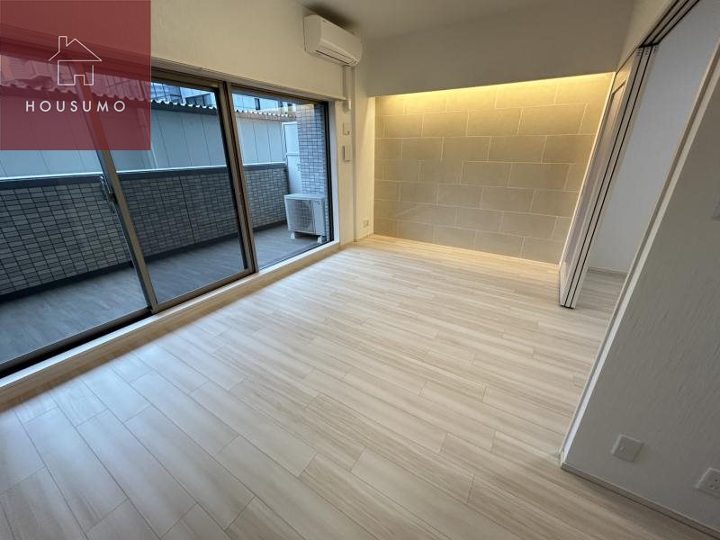 居室・リビング　別部屋写真参照。