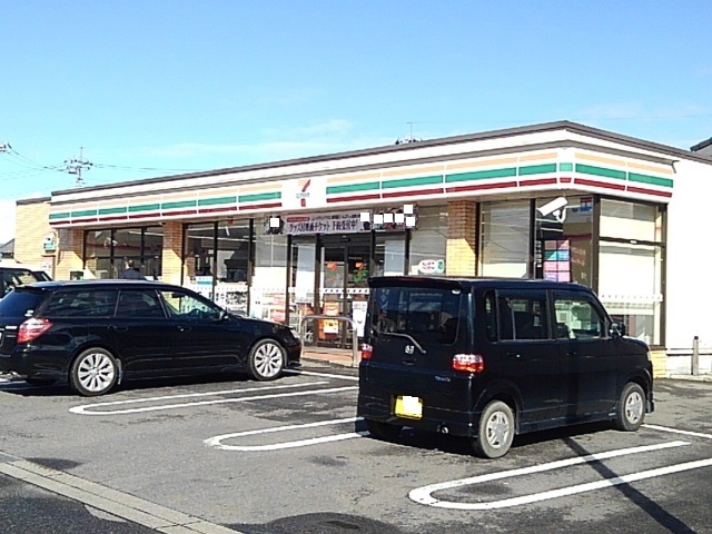 コンビニ　セブンイレブン藤岡立石店（コンビニ）まで350m