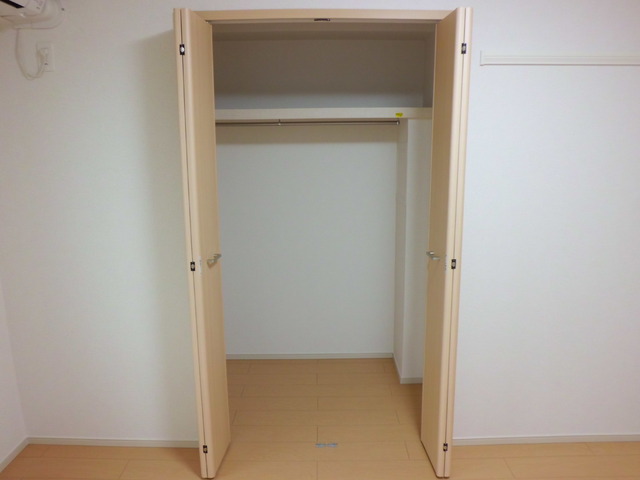 収納　クローゼット