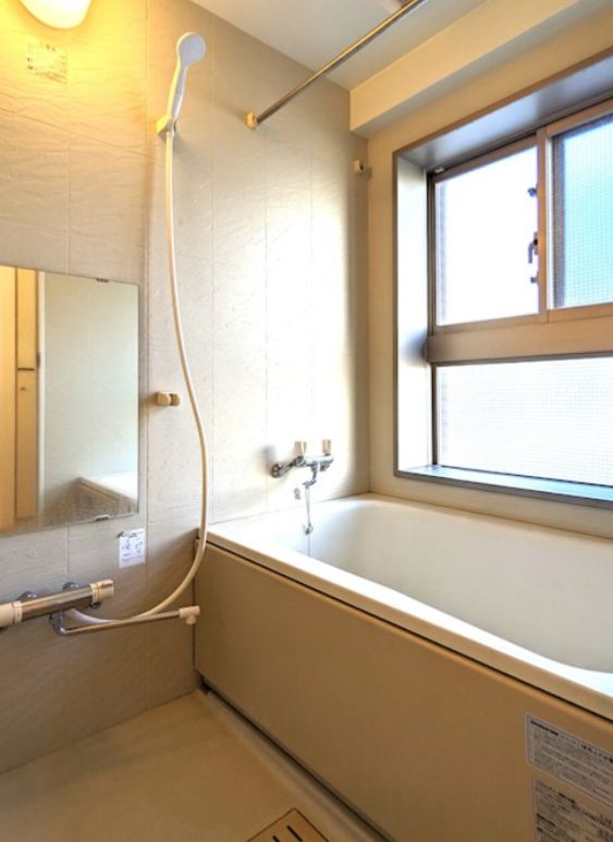 バス・シャワールーム　日々の暮らしに欠かせないお風呂です