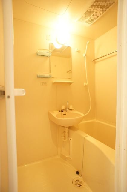 バス・シャワールーム　★お問い合わせはタウンハウジング分倍河原店まで★