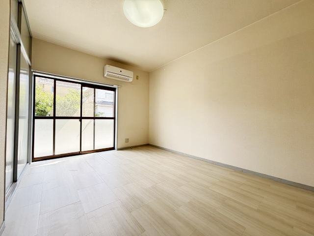 居室・リビング　同仕様