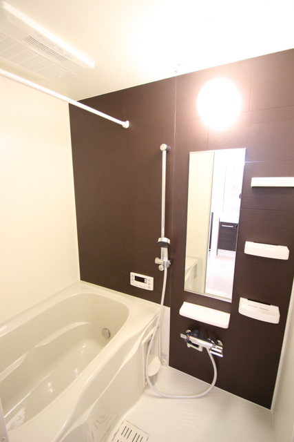 バス・シャワールーム　一日の疲れを洗い流してください