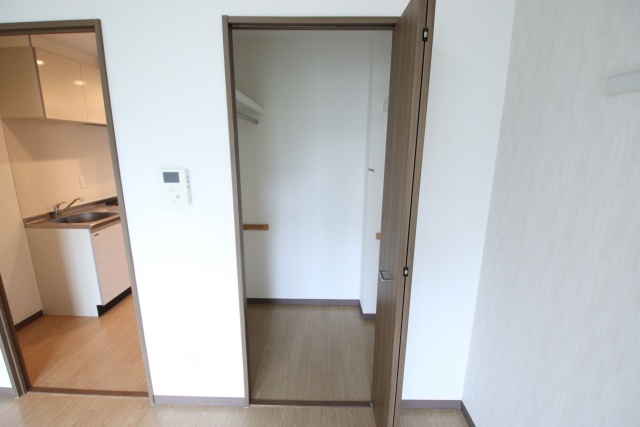 収納　※別号室の参考写真です※