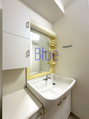 洗面設備　同仕様