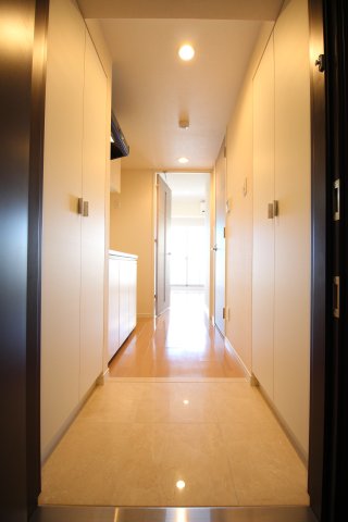 玄関　エスティメゾン王子　北区王子2