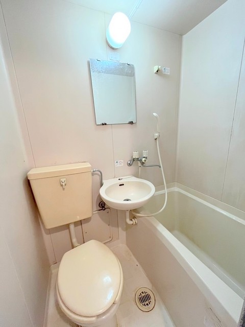 バス・シャワールーム　3点ユニットバス