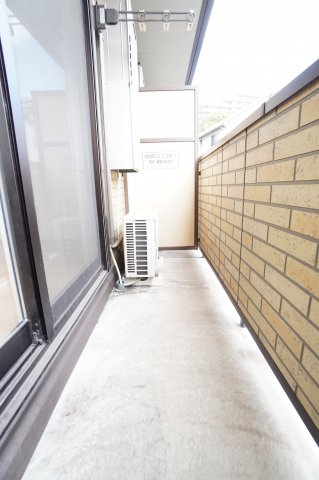 バルコニー　※同物件・反転タイプの写真です。