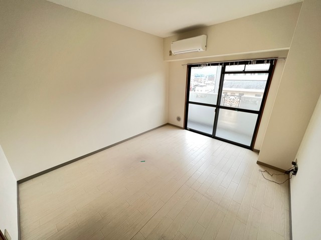 居室・リビング　別号室の写真です