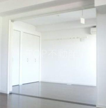 居室・リビング　収納