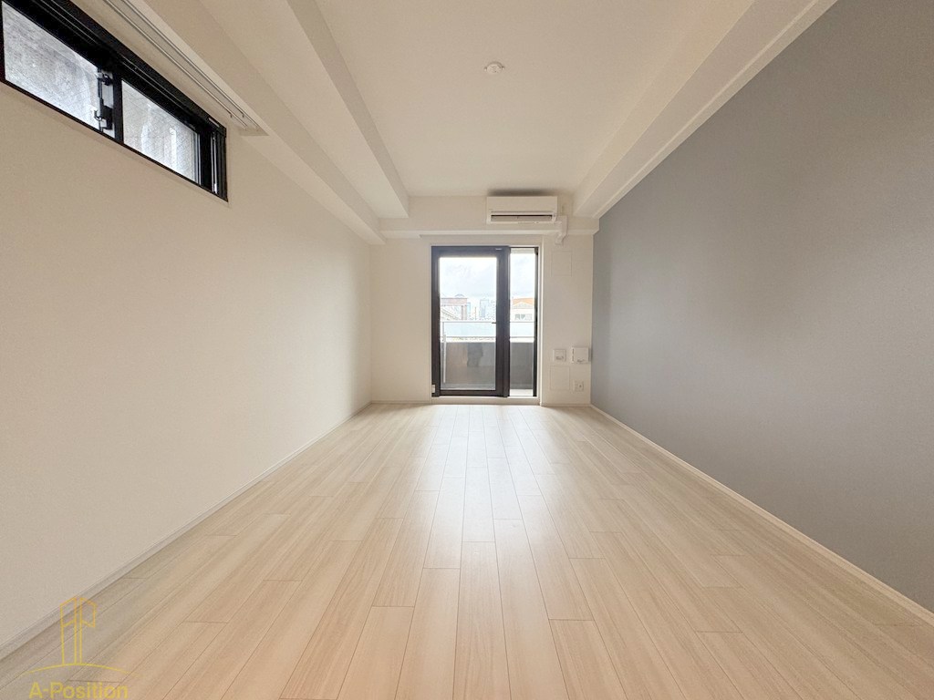 居室・リビング　スプランディッド京橋EAST