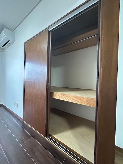 収納　別のお部屋の写真となりますので現況優先となります。