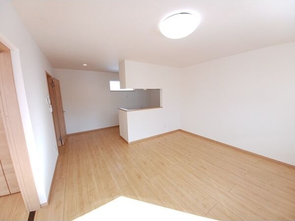 居室・リビング　☆14.6帖の広々としたリビングです！