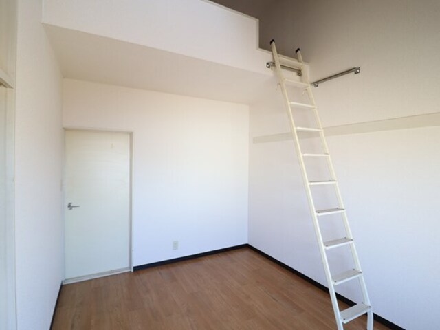 その他部屋・スペース　洋室６帖