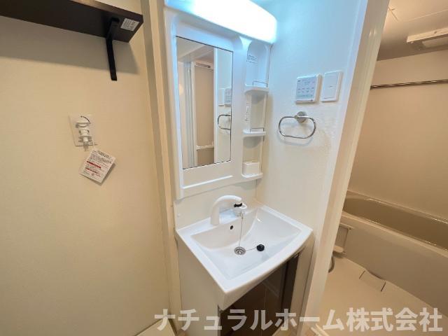 洗面設備　洗髪洗面化粧台