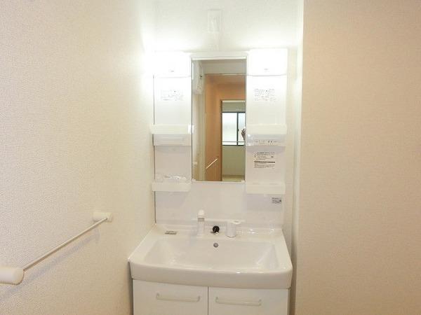 洗面設備　シャンプードレッサー！