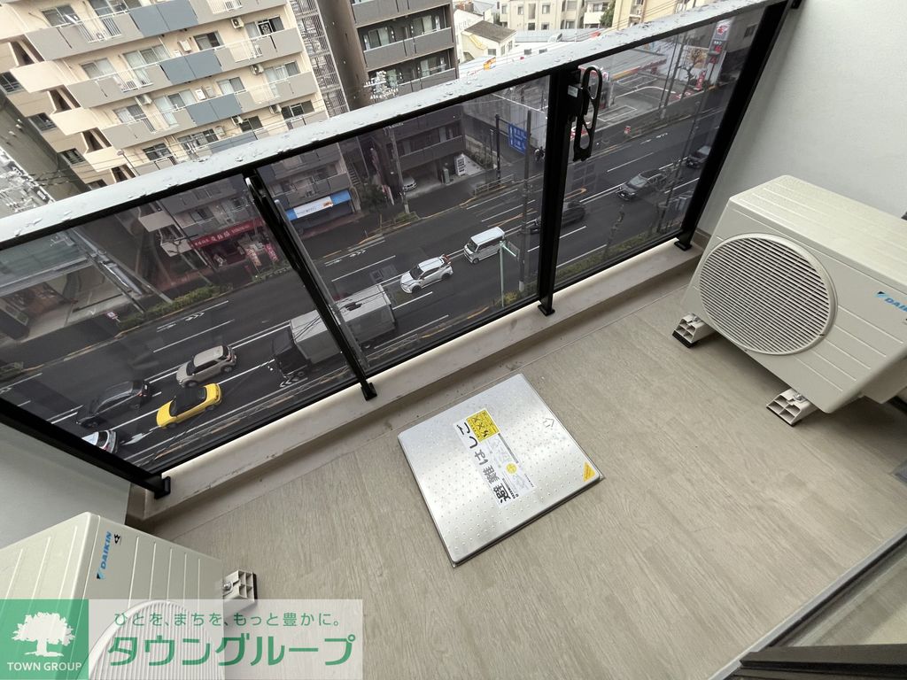 バルコニー　バルコニー