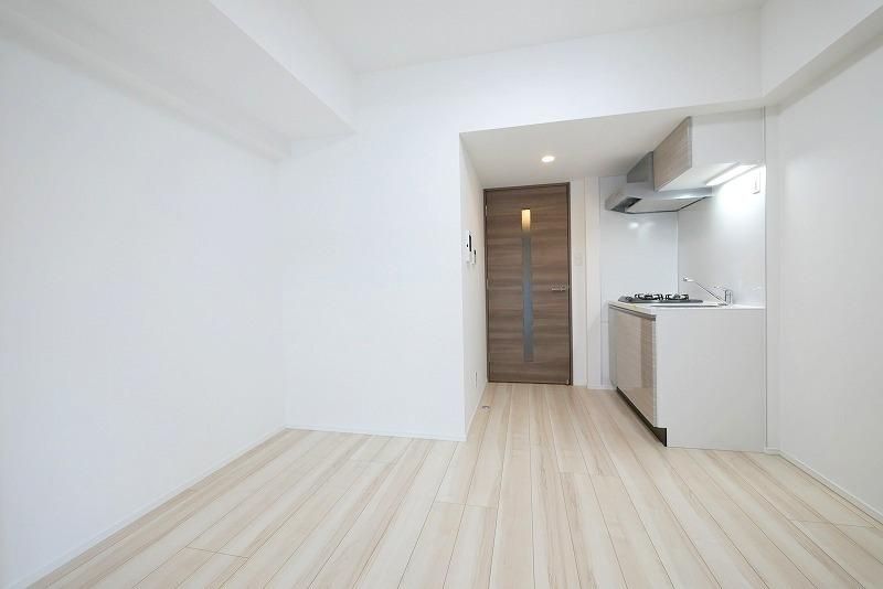 居室・リビング　☆明るい居間☆