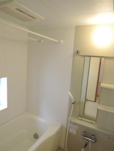 バス・シャワールーム　バス