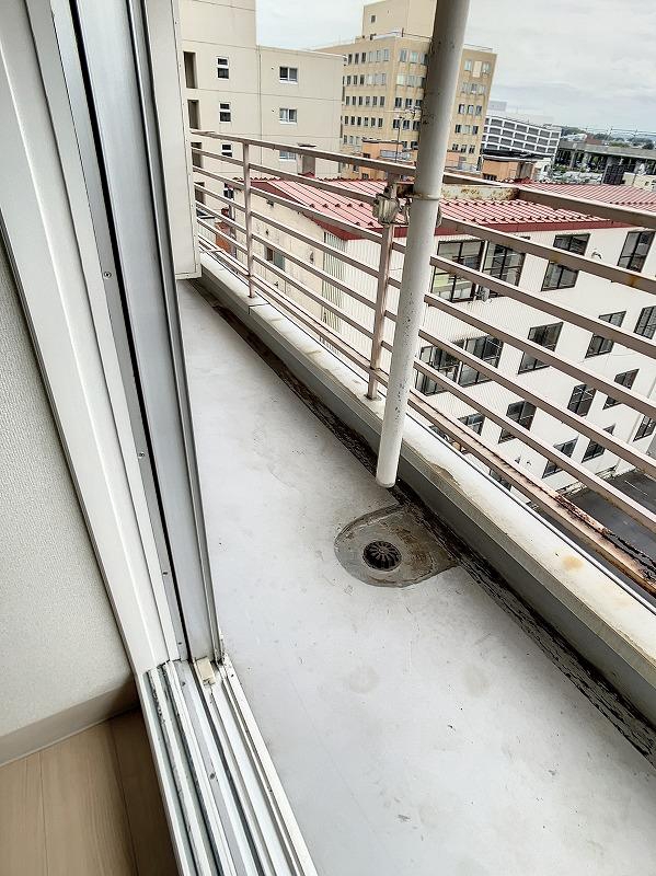 バルコニー　バルコニー