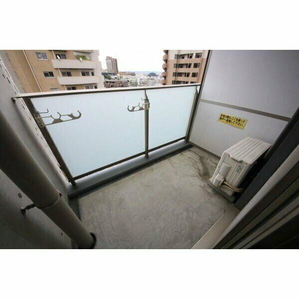 バルコニー　入居中のため参考写真