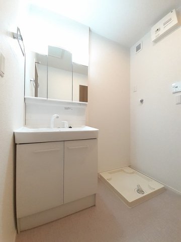 洗面設備　洗面所です