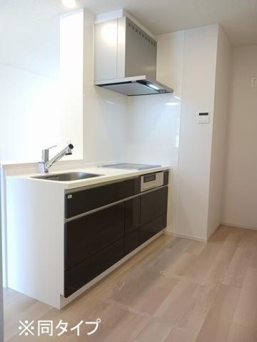居室・リビング　※同タイプ部屋の写真です。