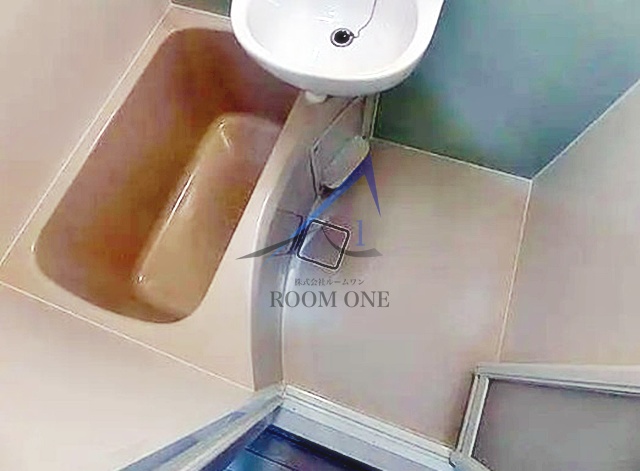 バス・シャワールーム　お風呂です。