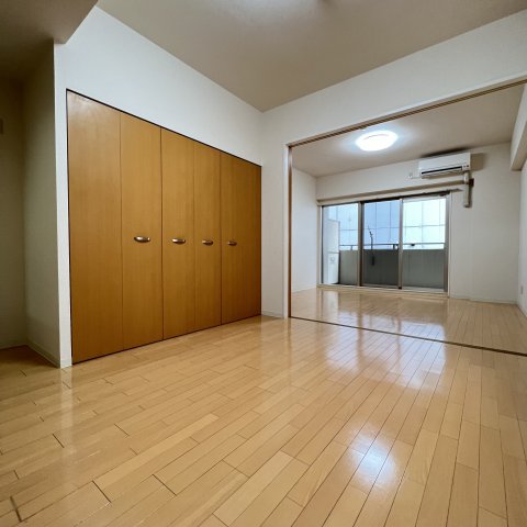 居室・リビング　同仕様タイプです