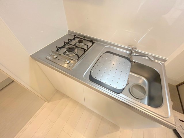 キッチン　作業のしやすい広めのキッチンです。