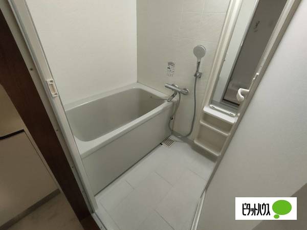 バス・シャワールーム　同物件別室写真