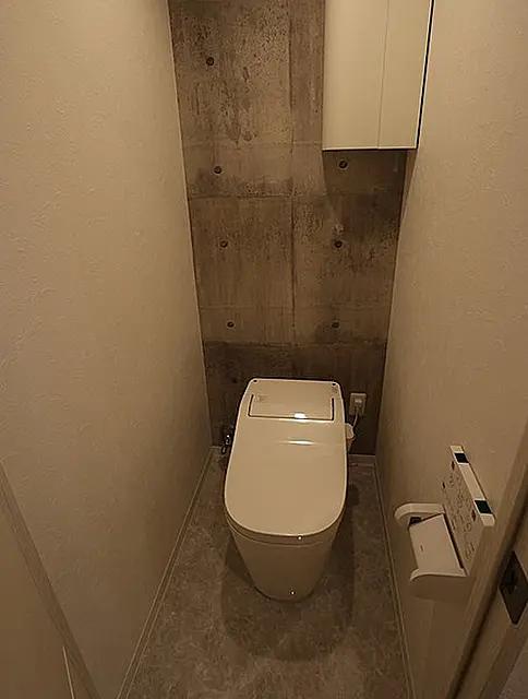 トイレ　別部屋参照