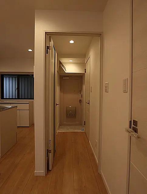 玄関　別部屋参照