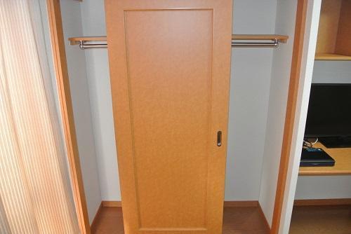 収納　クローゼット