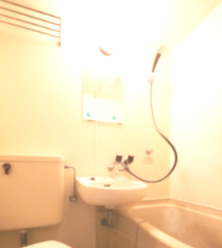 洗面設備　洗面台です