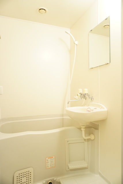 バス・シャワールーム　★バスルームです★※同タイプ参考写真