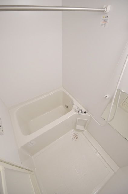 バス・シャワールーム　バスルーム