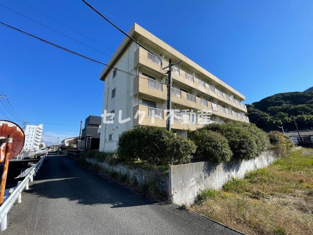建物外観　【コーポひらやま】