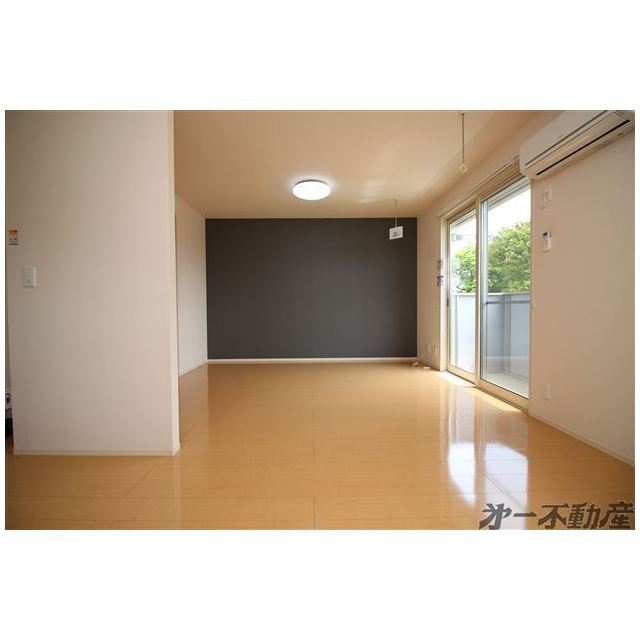 建物外観　ＬＤＫ