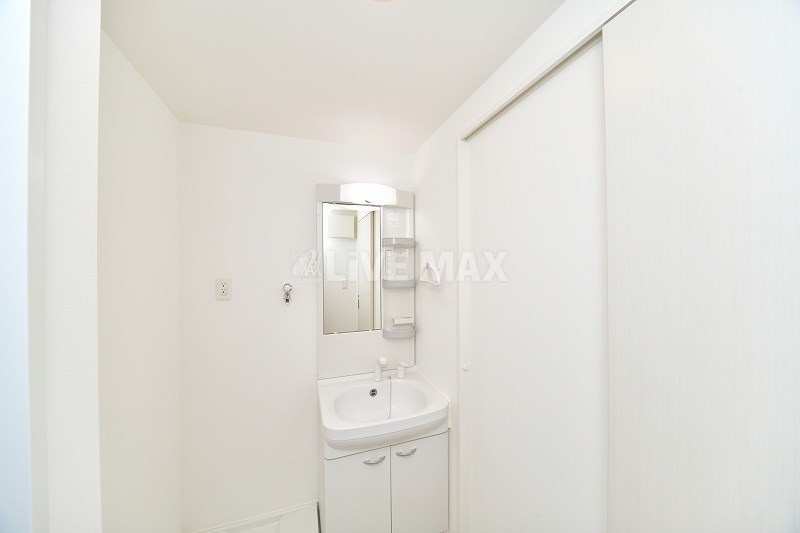 洗面設備　※写真と異なる場合は現状優先。