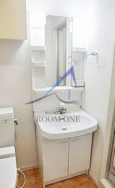 洗面設備　洗面台です。