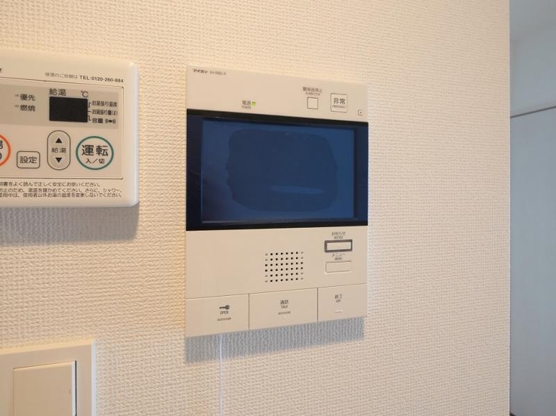 セキュリティ　☆モニター付きインターホン☆