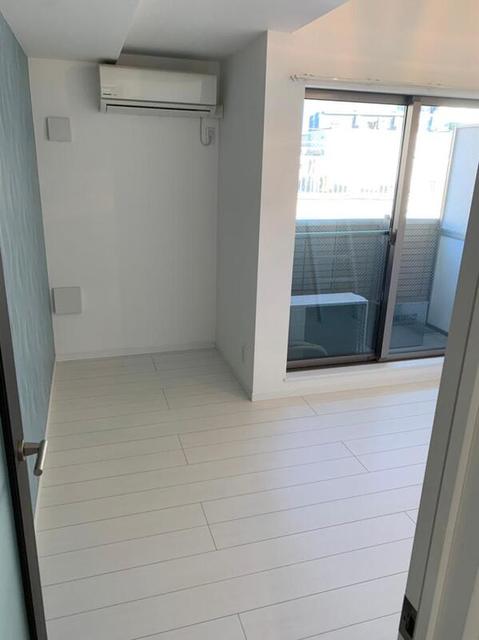 バルコニー　バルコニーあります