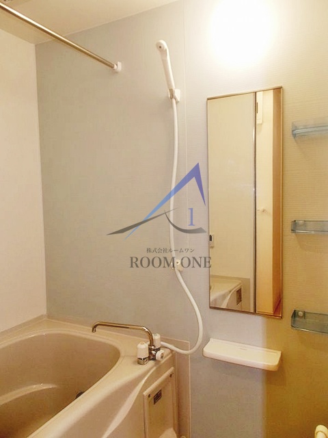 バス・シャワールーム　お風呂です。