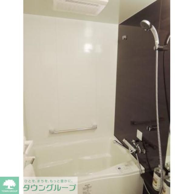 バス・シャワールーム　※写真は同タイプ住戸です。
