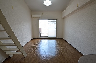 居室・リビング　洋室10帖(1)