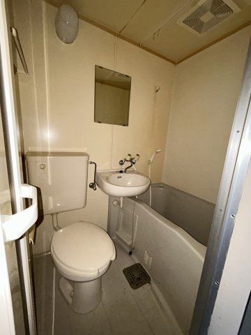 トイレ　ゆったりとした空間のトイレです